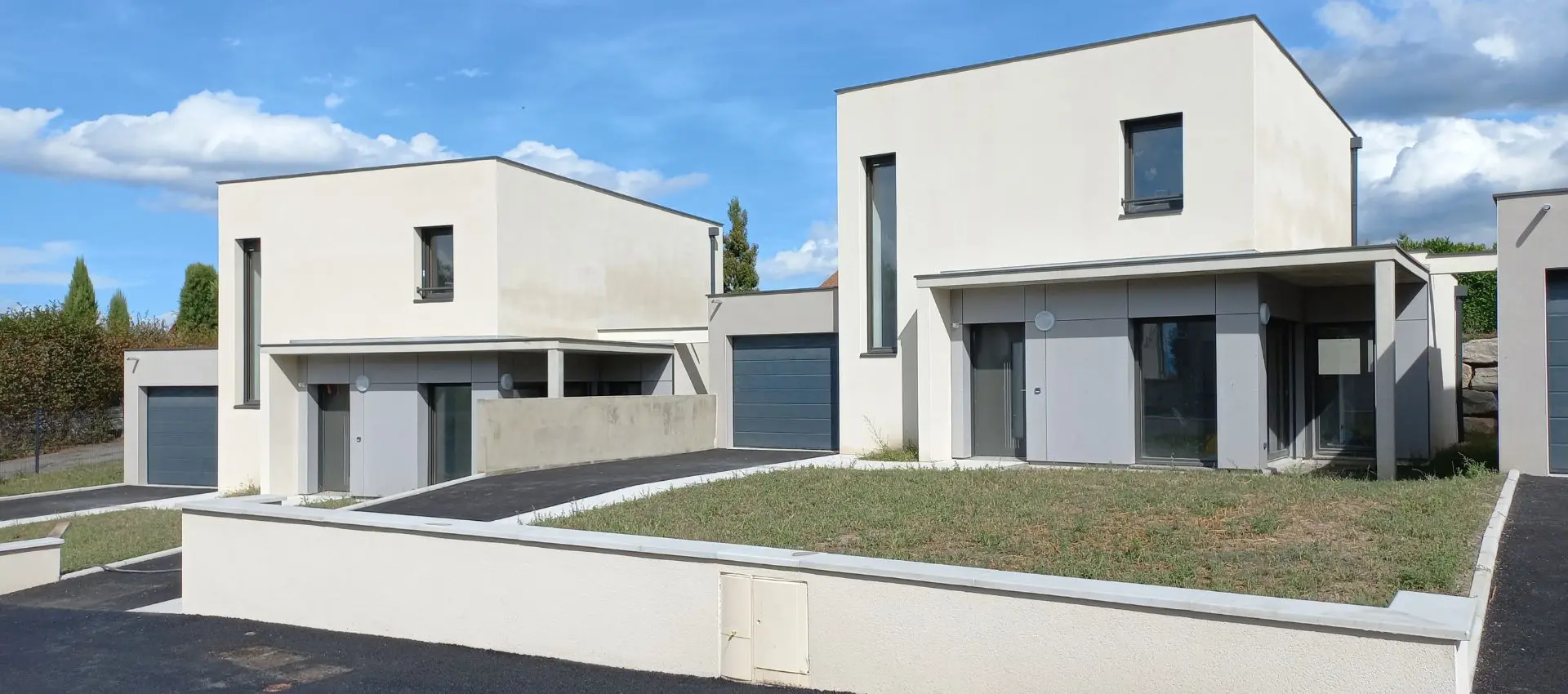 Les Trois Vallons : villas et appartements contemporains à St-Bonnet-les-Oules